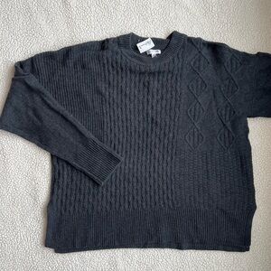 New Reitmans Signature Gray Crew Neck Sweater